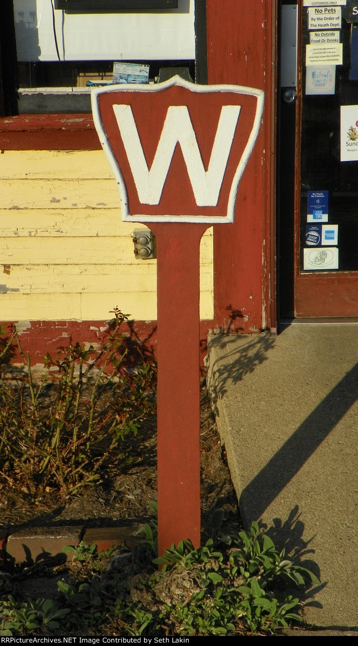 Big Four Whistle posts at PRR depot